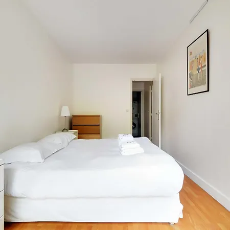 アパート Cosy With Balcony- 3br 5p- Tour-eiffel