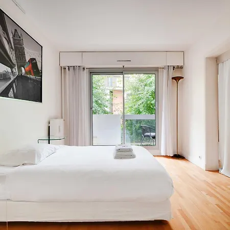 Cosy With Balcony- 3br 5p- Tour-eiffel