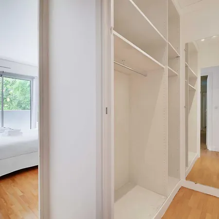 アパート Cosy With Balcony- 3br 5p- Tour-eiffel *
