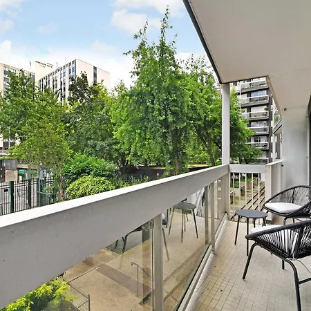 Cosy With Balcony- 3br 5p- Tour-eiffel